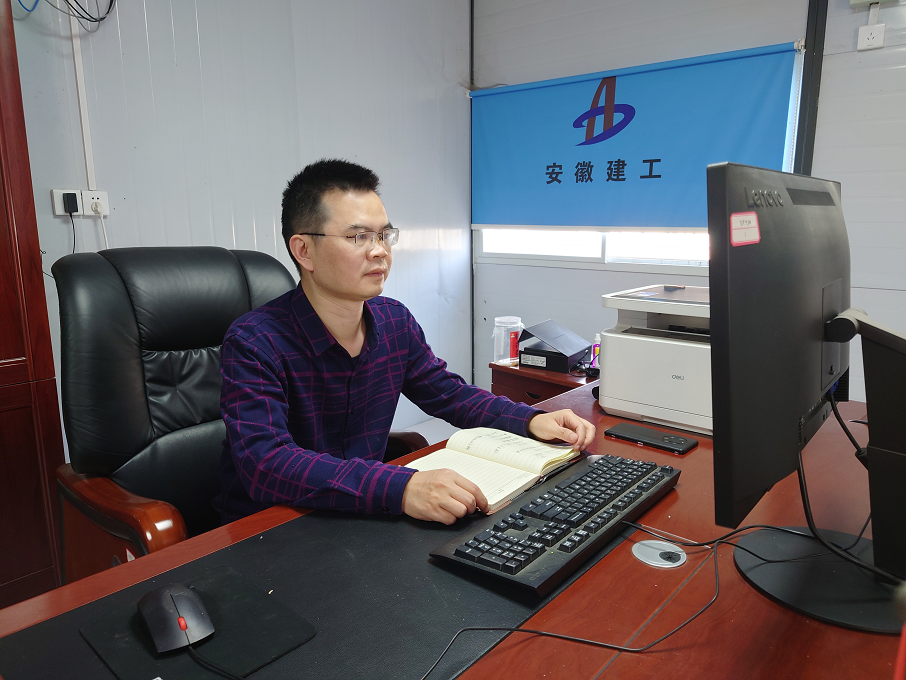 基層職工熱議黨的二十大系列報道（五） ：攻堅克難、奮勇前行，向公司交出一份份高質量答卷！